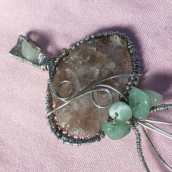 NWT Beautiful Smokey Quartz Jellyfish Suncatcher - Picture 4 of 8